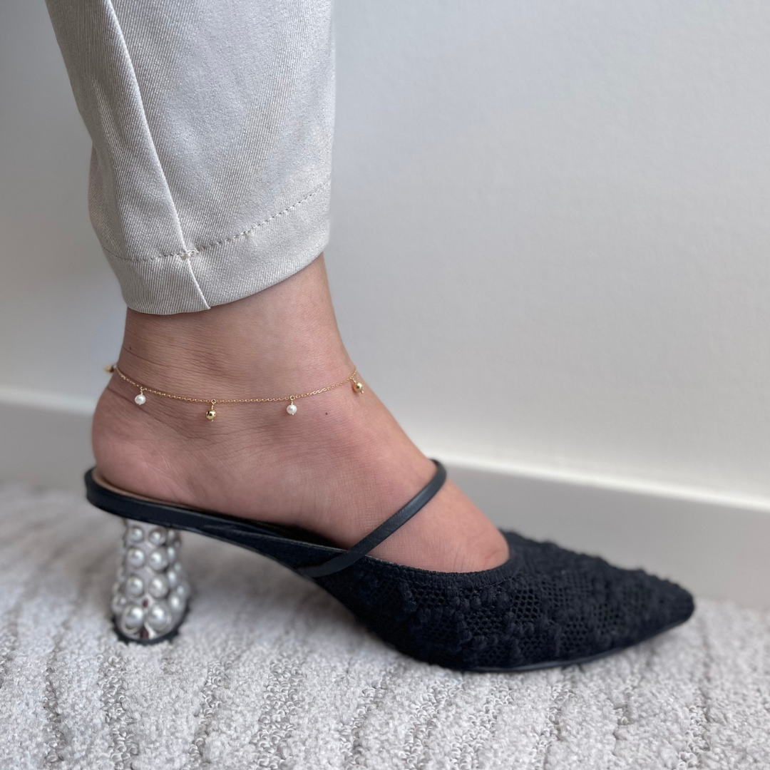 Pearl Drops & Gold Chain Anklet
