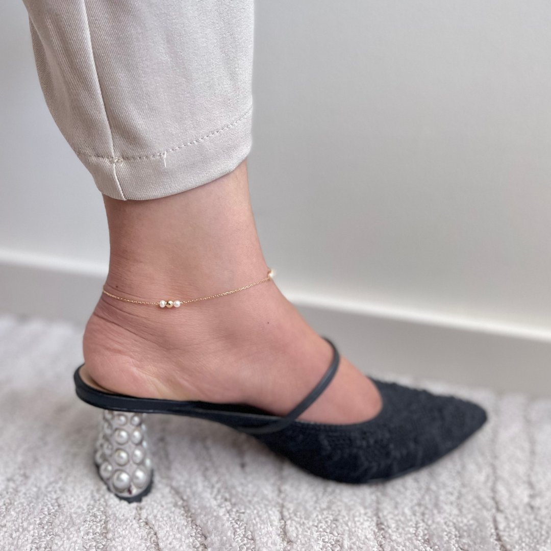 Pearl Drops & Gold Chain Anklet