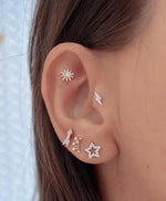 Load image into Gallery viewer, Naturale Star Outline Ear Studs