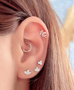 Load image into Gallery viewer, Drops of Radiance 3 Diamonds Ear Studs