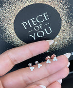 Load image into Gallery viewer, Drops of Radiance 3 Diamonds Ear Studs