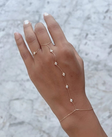 Solitaire Hand Chain