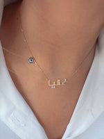 Load image into Gallery viewer, Name Necklace with Diamonds on Dots and Evil Eye.
