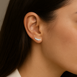 Load image into Gallery viewer, Drops of Radiance 6 Diamonds Helix Piercing
