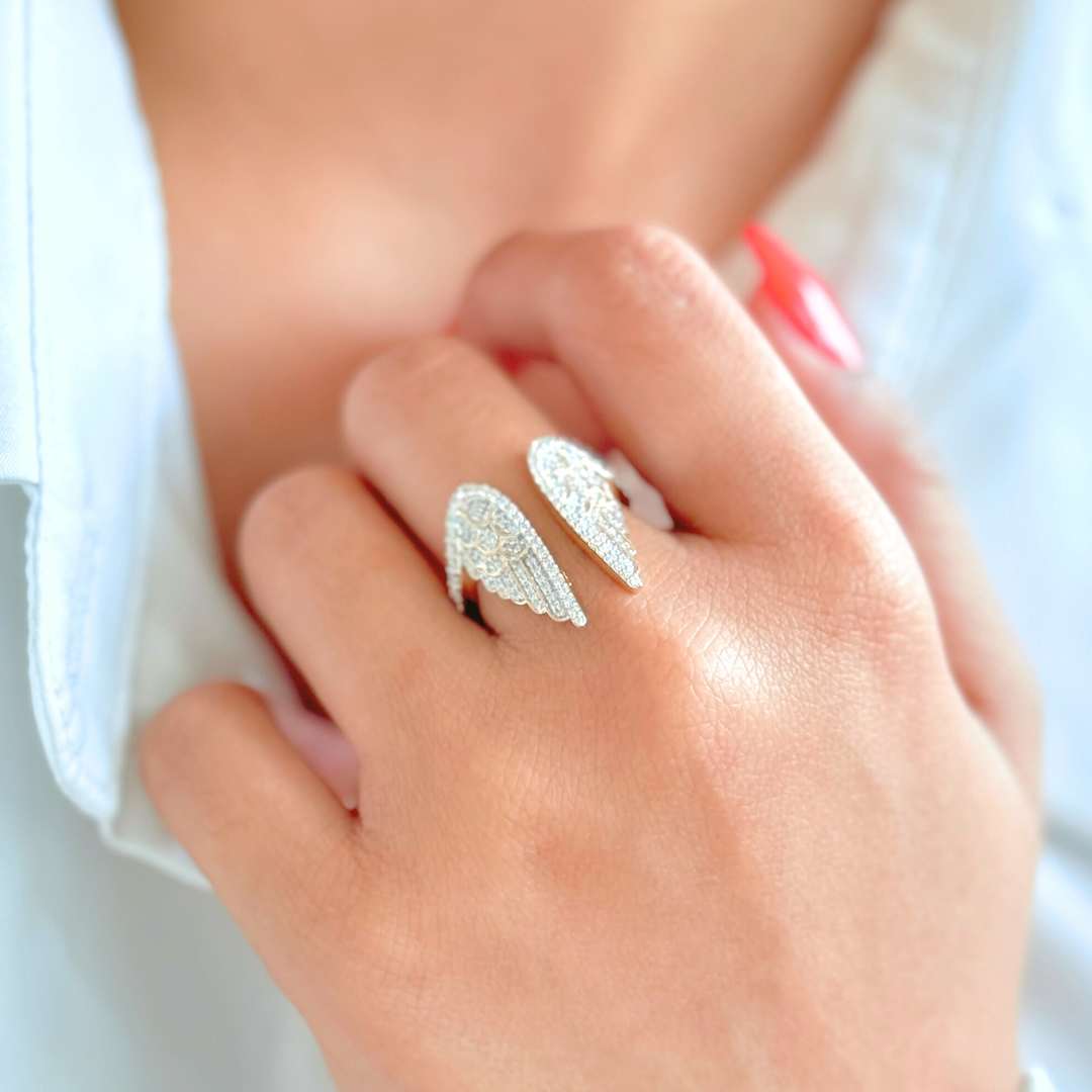 Amour Diamond Wing Ring