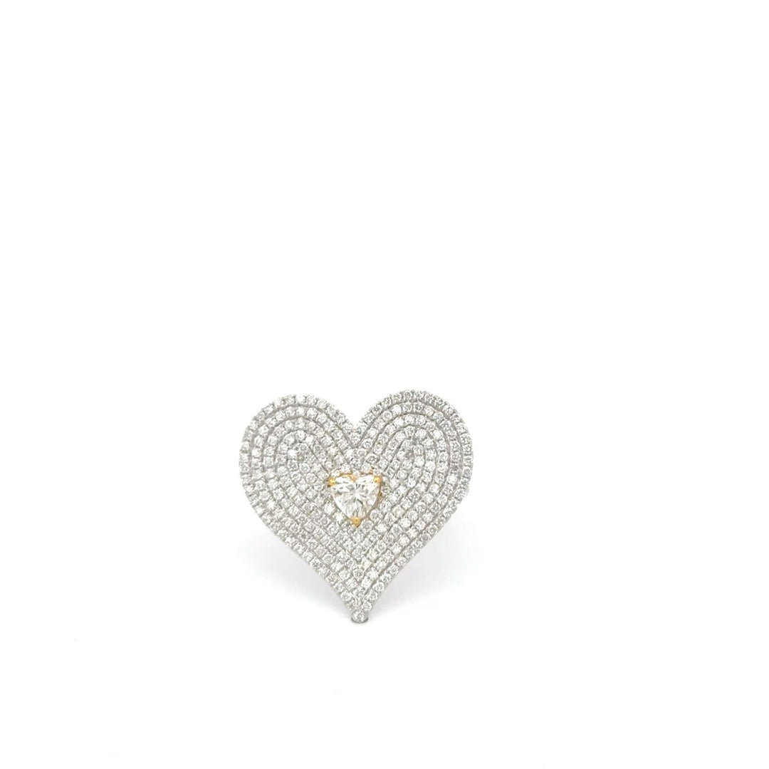 Amour Bedazzled Heart Ring