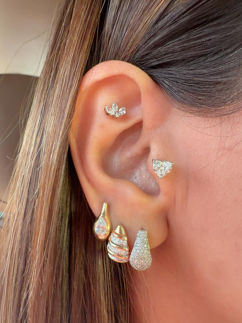 Diamond Twist Huggies