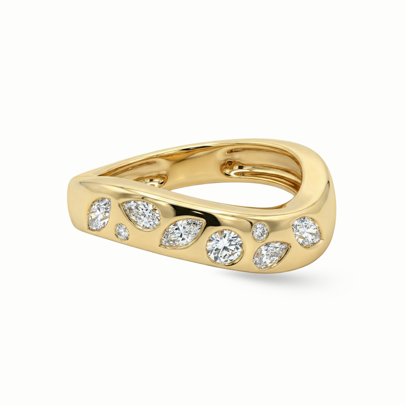 Scatter set diamond ring 18K gold women Dubai UAE