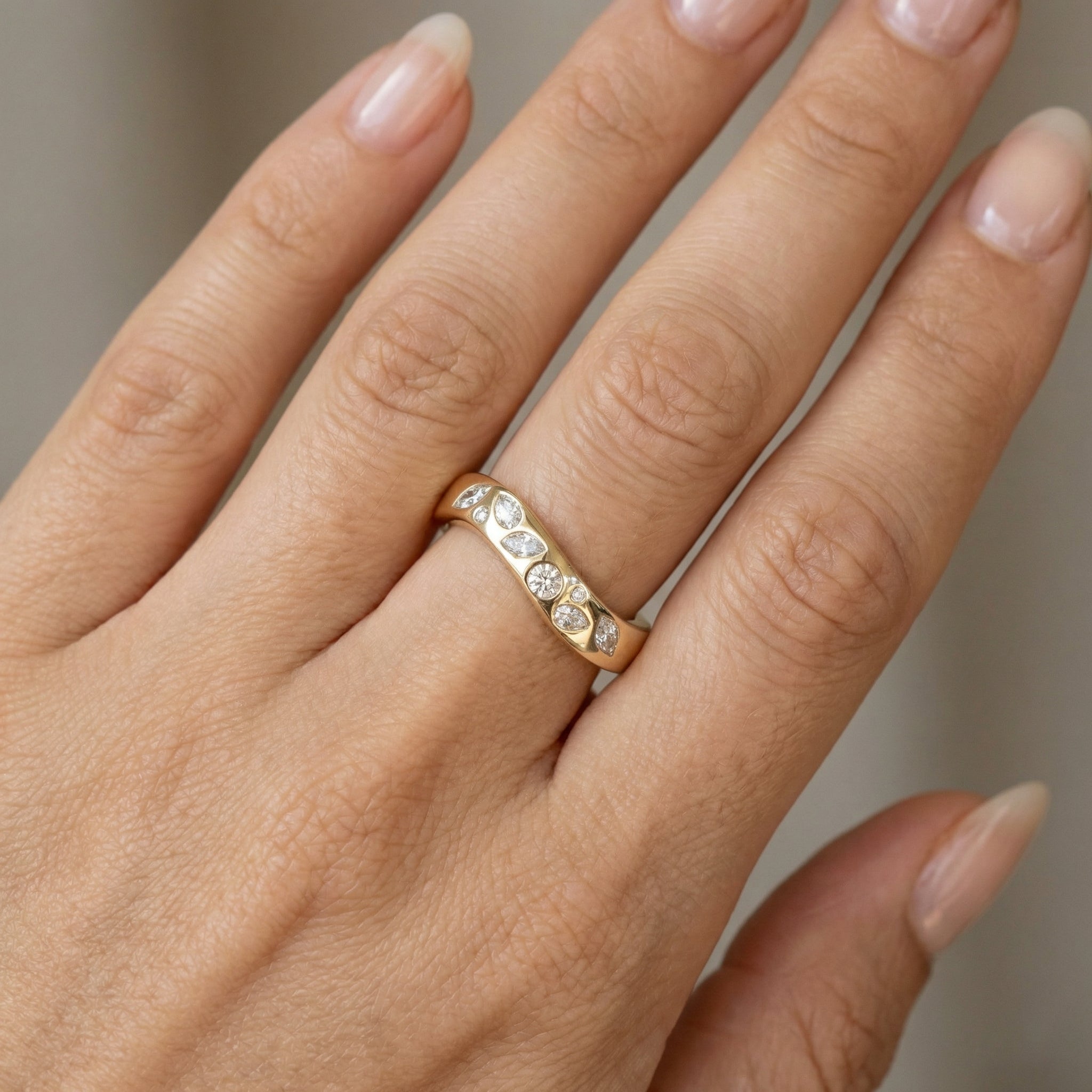Amara Dewdrop Ring