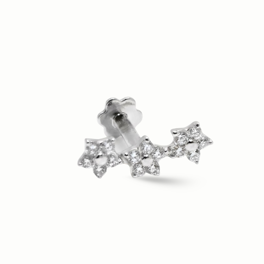 Timeless essentials 3 Flower Piercing