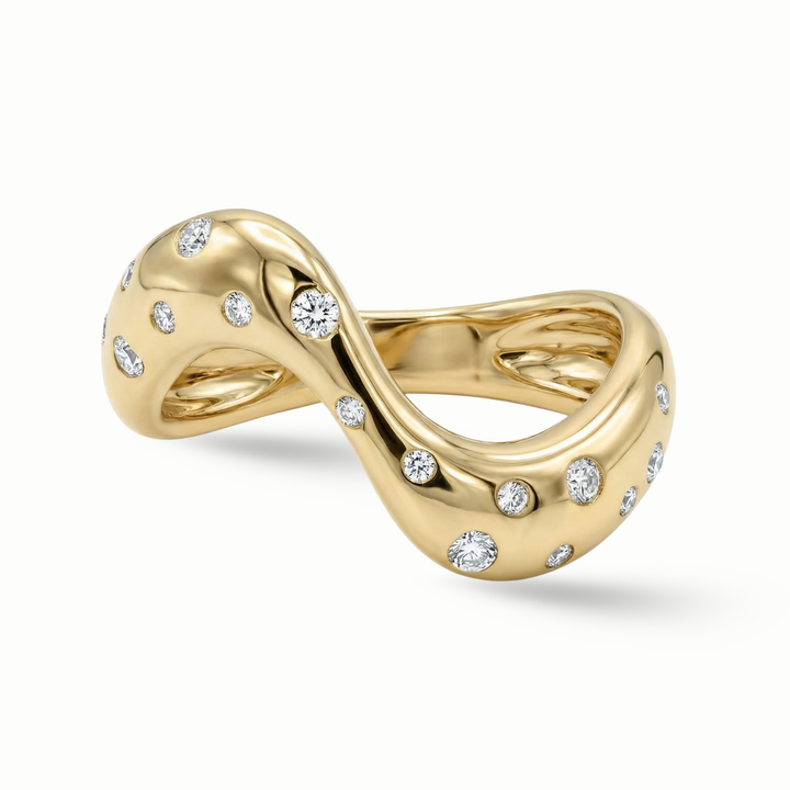 Luxury edit Wave Ring