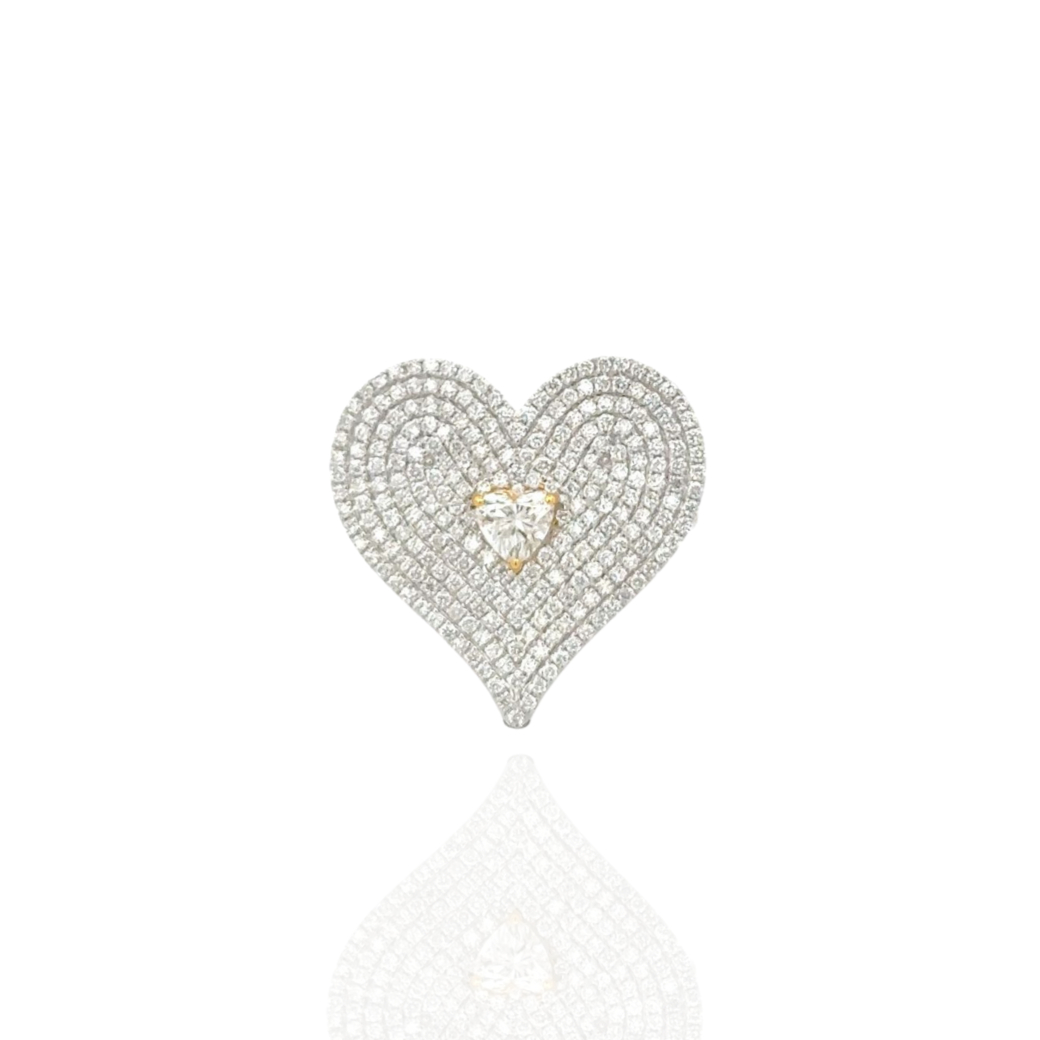 Amour Bedazzled Heart Ring